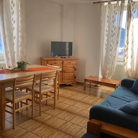 Camera Con Vista Apartment Male